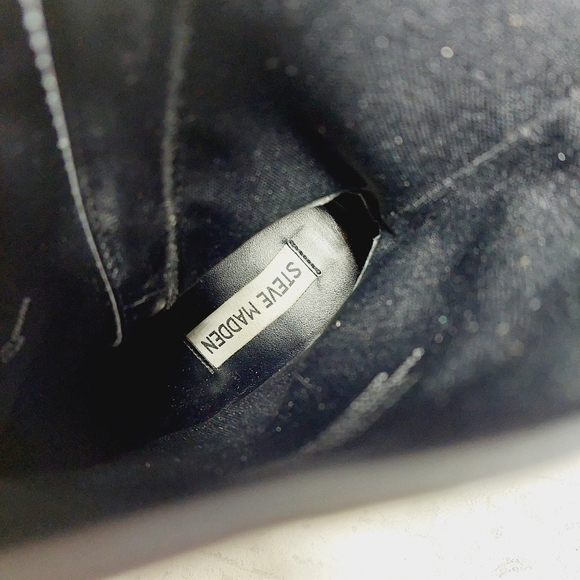 Steve Madden Woman HARL Black Ankle Bootie V398 - Picture 11 of 13